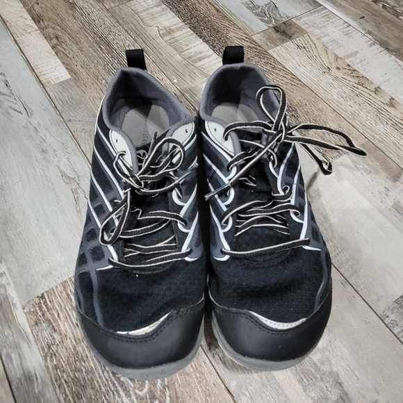 Womens Merrell Vibram size 8.5 - Picture 1 of 4